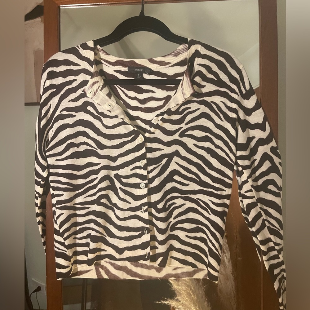Cardigan - Picture 2 of 3